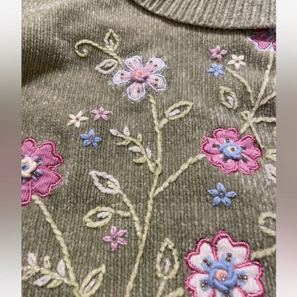 Vintage Floral Embroidered Grandma Cowl Neck Sweater - Picture 2 of 4